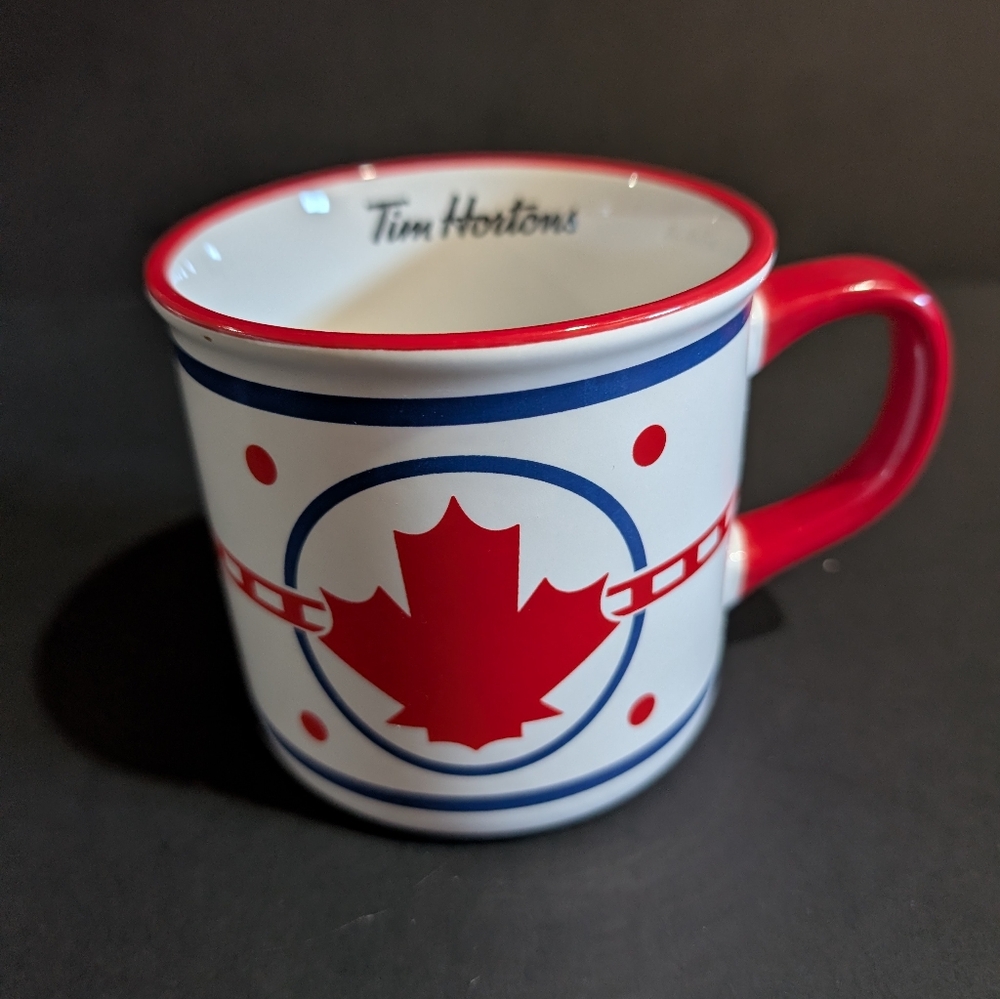 Tim Hortons Canada Mug Ice Hockey Rink Maple Leaf 16 Oz Ceramic 2022
